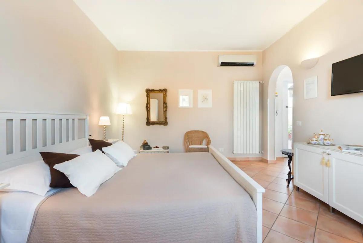 A&G Candia Rome Bagian luar foto